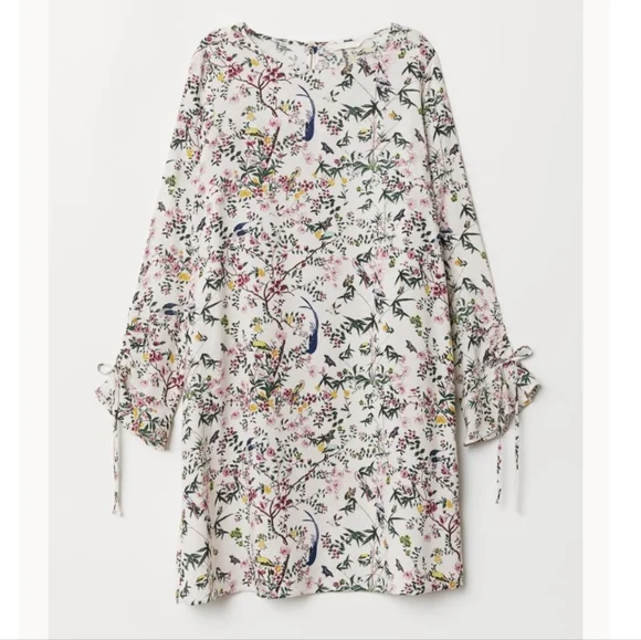 H&M Dresses Hm Natural White Floral Flouncesleeve Short Shift